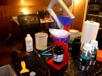 Silicone Funnel Holder for Resin Vat Drainer