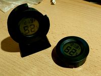 Hygrometer support