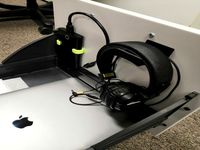Headphone office hanger