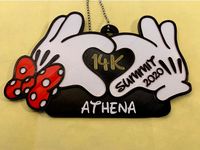 Minnie Mouse Keychain Heart Hands