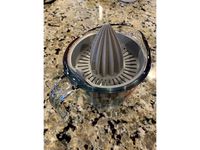 Measuring Cup Citrus Juicer