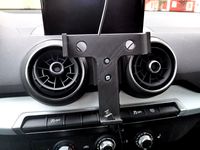 Audi Q2 phone / tablet mount
