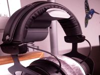 Headphone holder clamp (DT770)