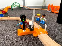 Traffic light for Brio / IKEA / alike train-tracks