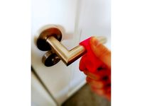 Small Hygienic Door Opener by adamlebi