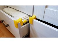 Drawer stopper for babies by Davide83