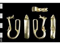 Fancy Buckler Belt Hanger by 90leprechauns