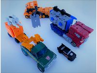 C.A.R.G.O. (Commutable Accessories for Rising Grand Operations) by Imprimago
