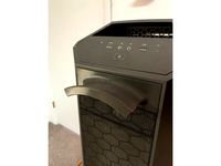 Headset Mount on 5.25in Drive-Bay Cover by Xuis