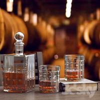 Set: Whisky.