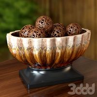 ваза керамическая с декоративными шарами