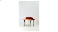 Banco Cauê (pés em inox) (Stool) - Estúdio Dentro