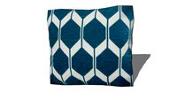 Coussin motifs bleu pétrole 45x45cm ASTON REF 167454 PRIX 19.90