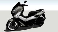 Yamaha NMAX silver