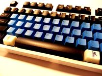 Portal Keycaps by TheFlyingRaccoon
