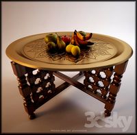 East kol??na table