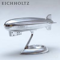 Eichholtz, Zeppelin On Base, 05155