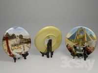 Souvenir plates