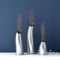 The composition of the vases