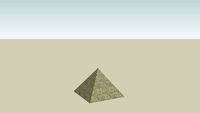 Pyramide en pierres