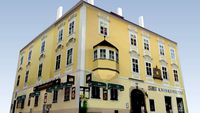 nám. Krále Jiřího z Poděbrad 471/26, Cheb, 350 02 - Dům u dvou arcivévodů