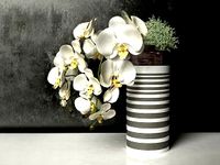 Inner Nature White Orchid Pot