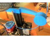 frictionless filament guide with bearing wheel by dretful