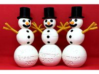 Snowman by mihaga