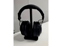 Minimalist Headphone Stand by m_clementi