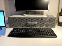 Magnetic Monitor Rack by Muhuru