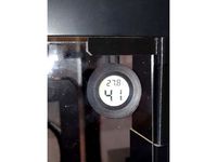 Minimalistic Holder for Temperature and Humidity Display by kjoussen