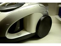 Sencor SVC 735WH wheel replacement by mkudlacek