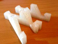 iPad Stand by mkeyes