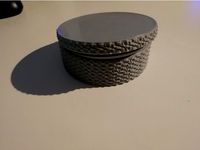 Simple screw box by Vanson