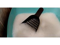 Cat Litter Scoop by lagrenouilleemouvue