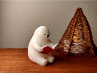 KUMATY : Polar Bear Reading a Book by takman29