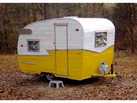 Shasta Compact Trailer 1962 by Louisdioramas