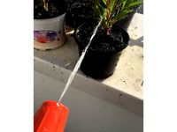 Aphid Syringe / Hochdruckpistole gegen Pflanzenschädlinge by pille2018