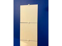Hanging Wall Photo Grip Clip by qJake
