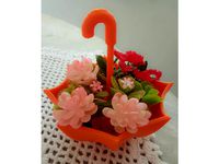 Umbrella Plant Vase by lusantile