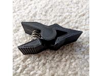 Print-in-place spring clip by polymaker