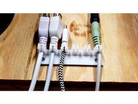 Simple Cable Manager by mvieau