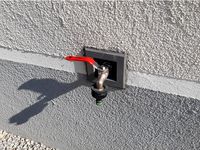 Valve wall hole cover by bytezar