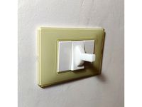 American-style switch by AleXX314