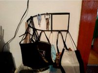 mask holder by jardura