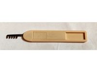 Retractable comb pick handle by aakoch