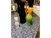 Double Mirror Spiral Vase by fhogphil