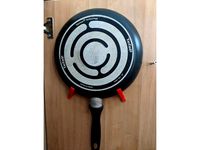 Frying pan cupboard holder by neoed23