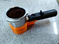 Coffee portafilter holder by Printgeniero