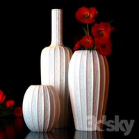 WHITE FLOWER VASE
